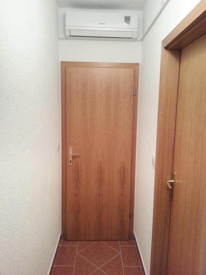 Apartments By The Sea Metajna, Pag - 6465 외부 사진